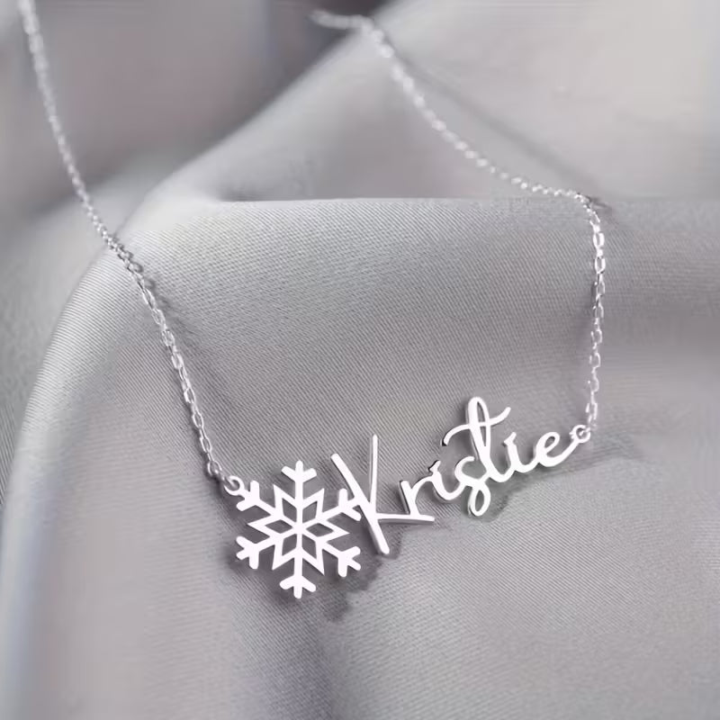 Winter Bloom Necklace
